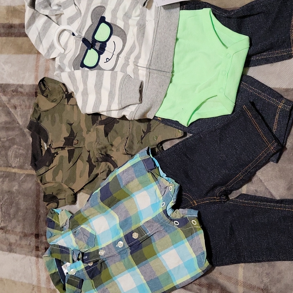 Carter's Boy's Outfit Bundle (Six pieces)